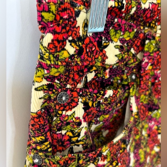 Free People We The Free Velvet Corded High Ride Button Fly Pant - Picture 7 of 7